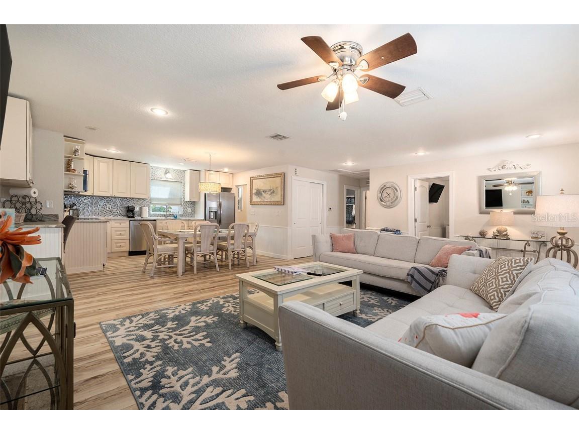 8425 W Gulf Boulevard Treasure Island FL 33706 TB8412524 image21