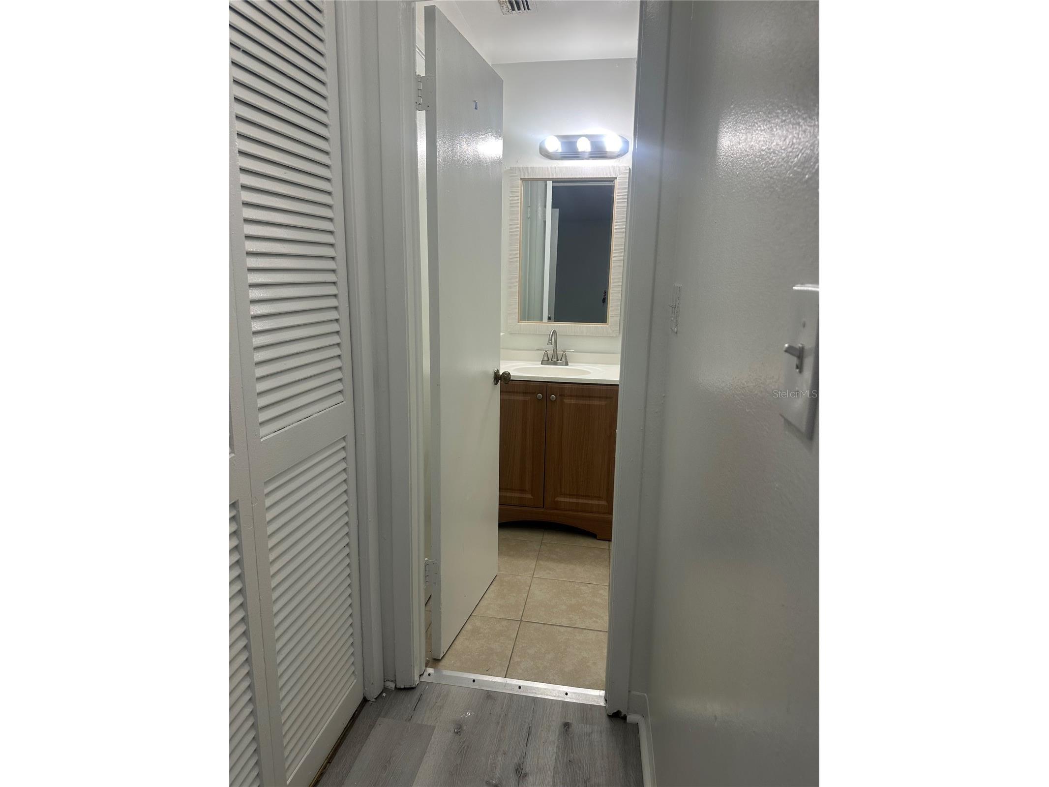 8426 Camden Street #D Tampa FL 33614 TB8516488 image5