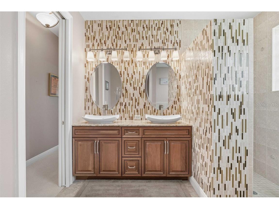 8426 Charleston Drive Weeki Wachee FL 34613 TB8442443 image35