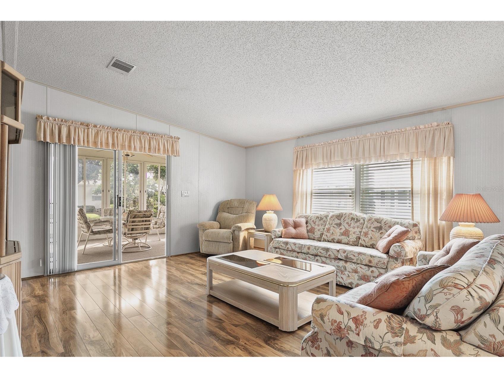 8427 Castle Garden Road Palmetto FL 34221 A4664356 image12