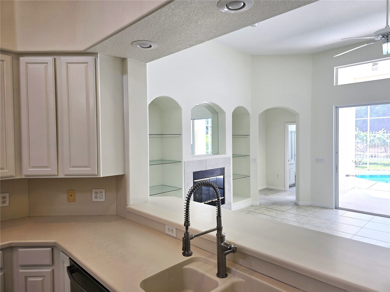 8427 Sailing Loop Lakewood Ranch FL 34202 A4699236 image17