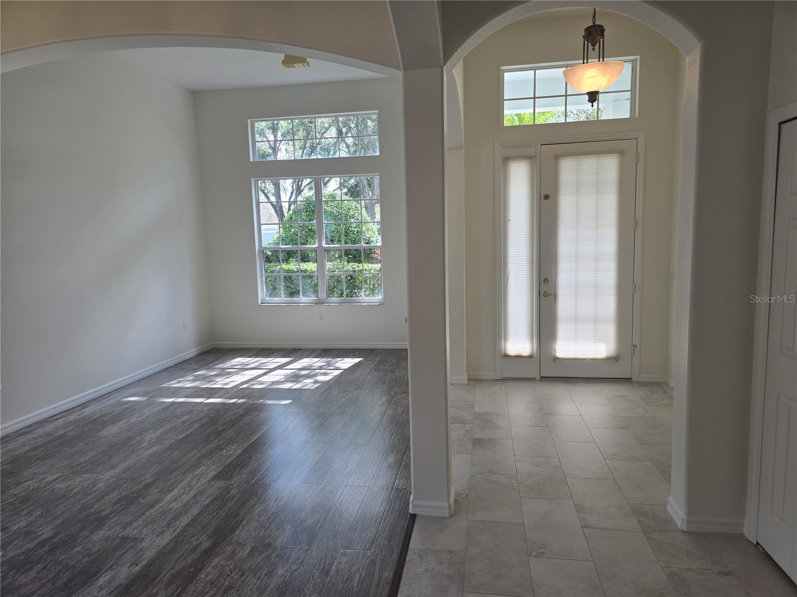 8427 Sailing Loop Lakewood Ranch FL 34202 A4699236 image3