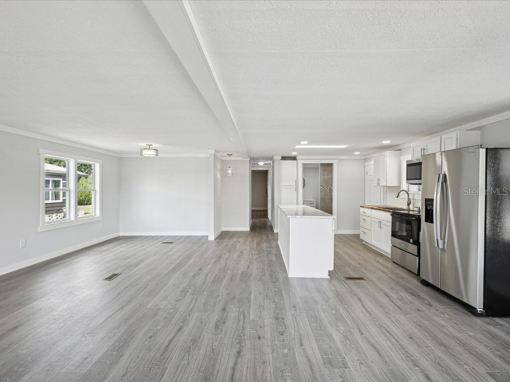 8427 Weatherford Avenue Brooksville FL 34613 W7875109 image16