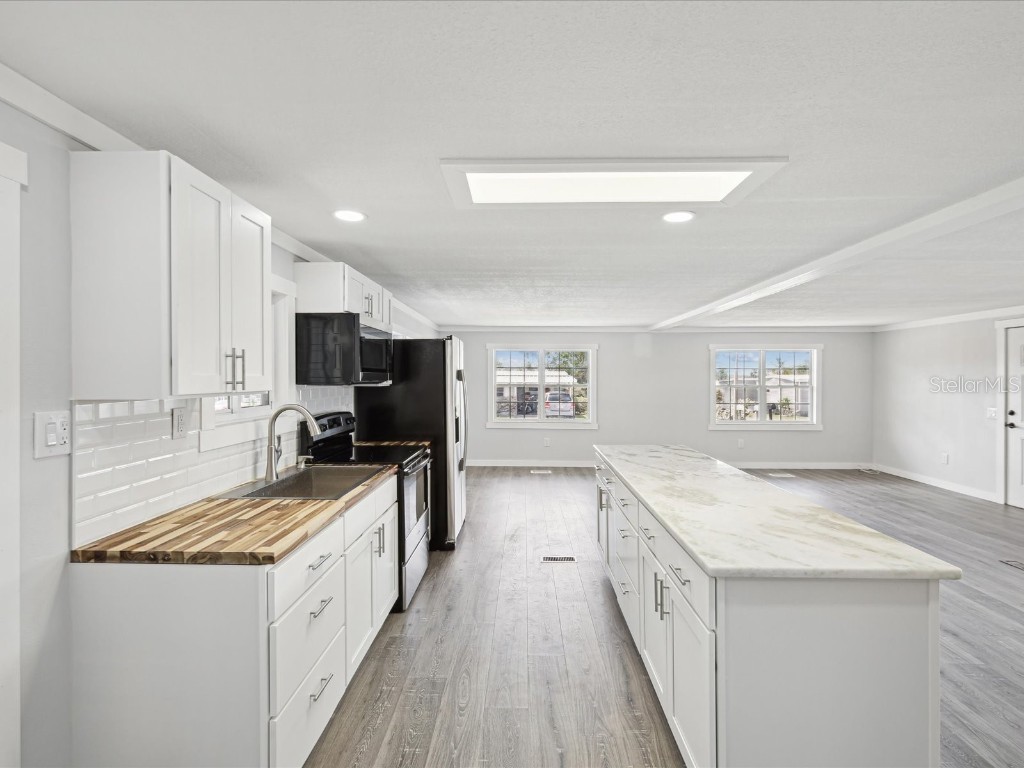 8427 Weatherford Avenue Brooksville FL 34613 W7875109 image22