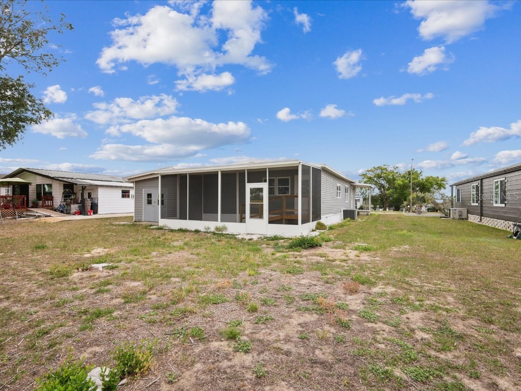 8427 Weatherford Avenue Brooksville FL 34613 W7875109 image45