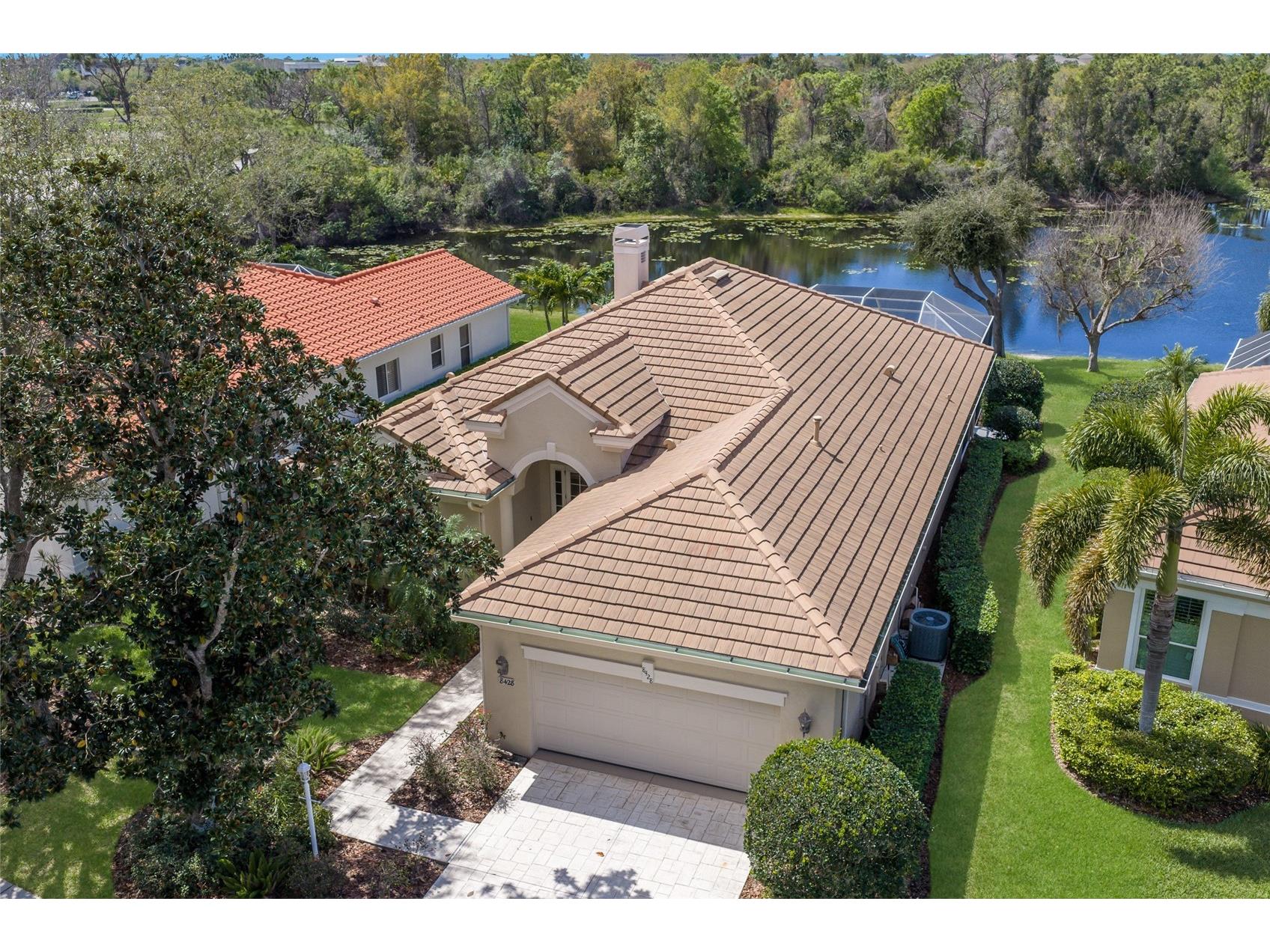 8428 Misty Morning Court Lakewood Ranch FL 34202 A4685923 image3