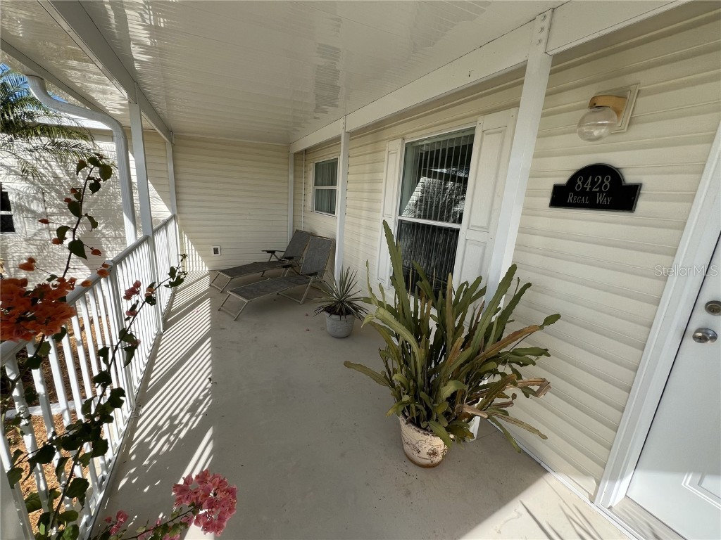 8428 Regal Way Palmetto FL 34221 A4675594 image4