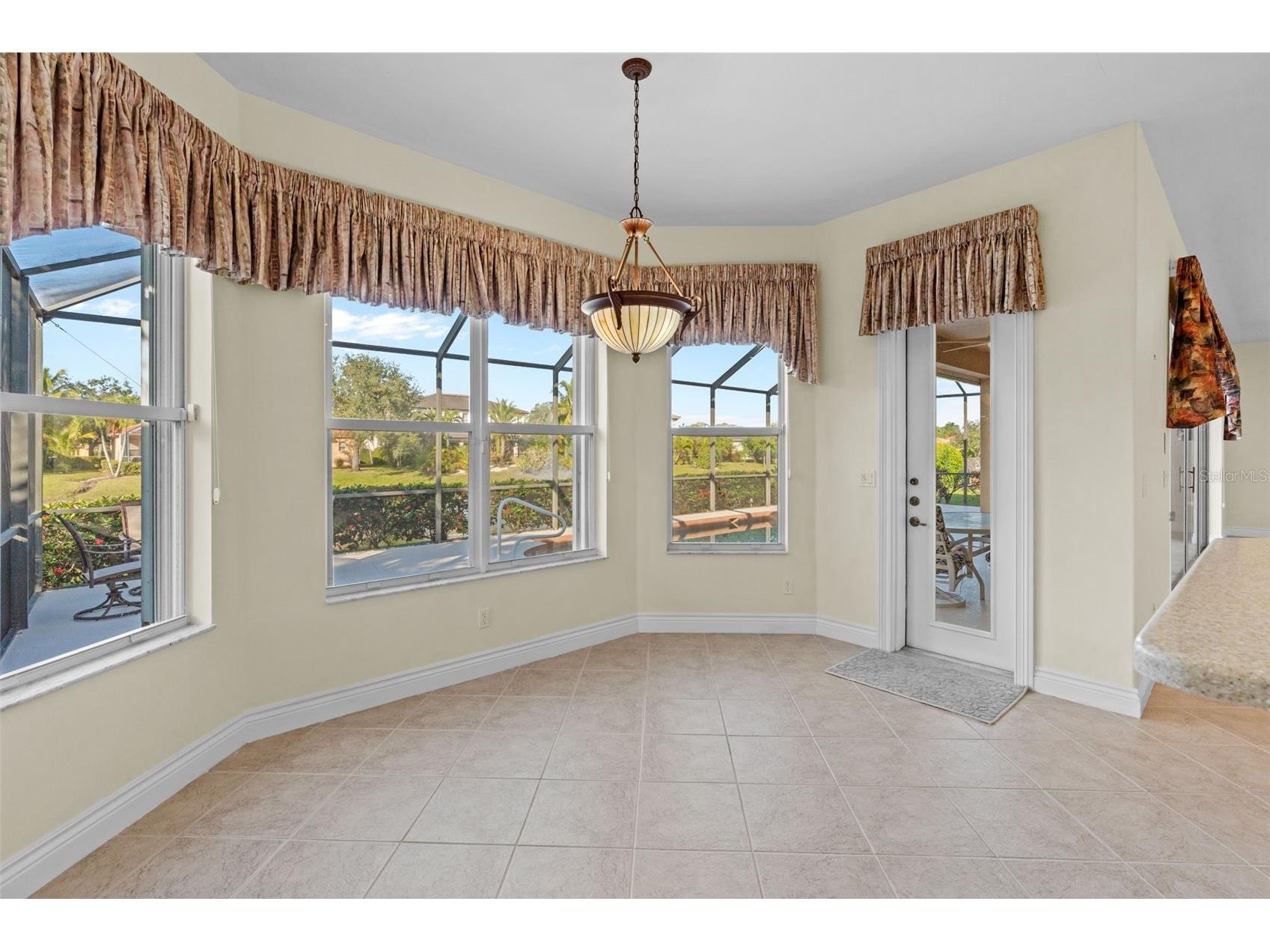 8429 Laurel Lakes Boulevard Naples FL 34119 C7518137 image14