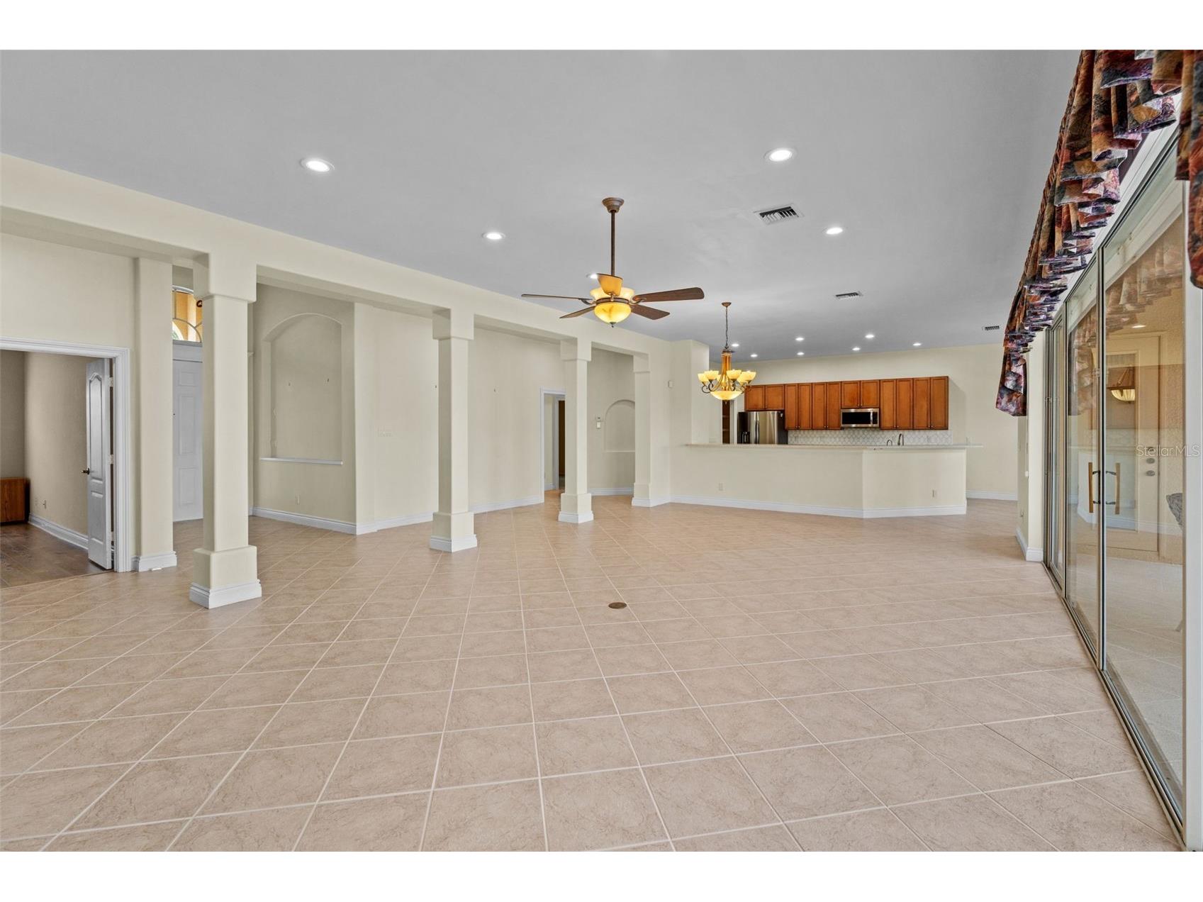 8429 Laurel Lakes Boulevard Naples FL 34119 C7518137 image6