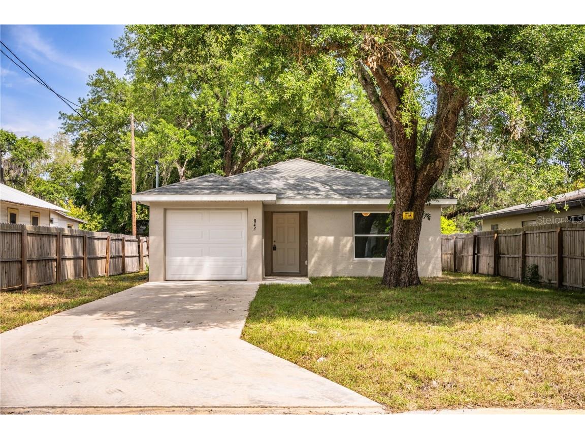 843 Avenue R NE Winter Haven FL 33881 L4943747 image1
