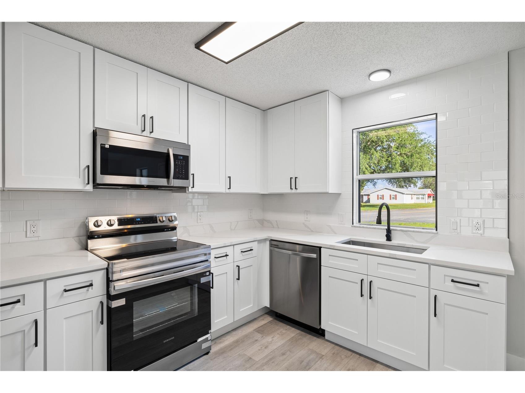 843 Bolivar Street Lady Lake FL 32159 TB8511597 image11