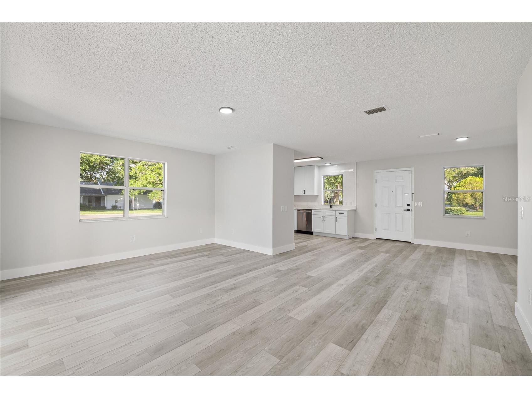 843 Bolivar Street Lady Lake FL 32159 TB8511597 image15