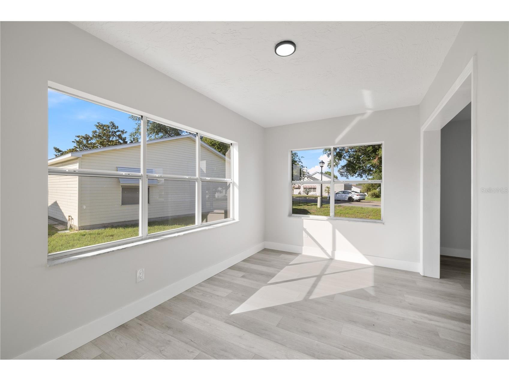 843 Bolivar Street Lady Lake FL 32159 TB8511597 image20