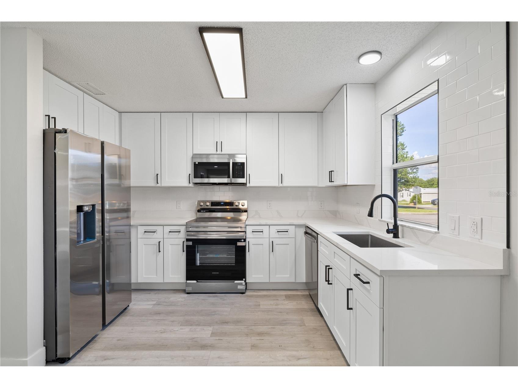 843 Bolivar Street Lady Lake FL 32159 TB8511597 image9