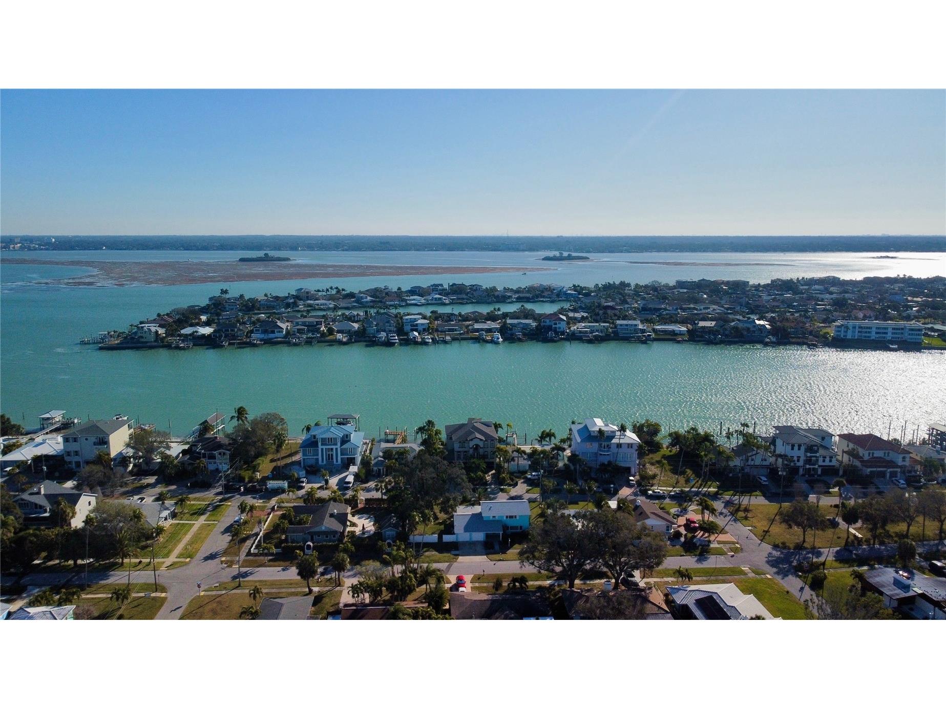 843 Bruce Avenue Clearwater Beach FL 33767 TB8471278 image5