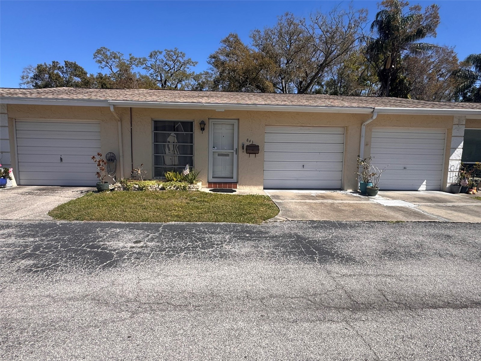 843 Cambridge Court #843 Dunedin FL 34698 TB8480906 image1