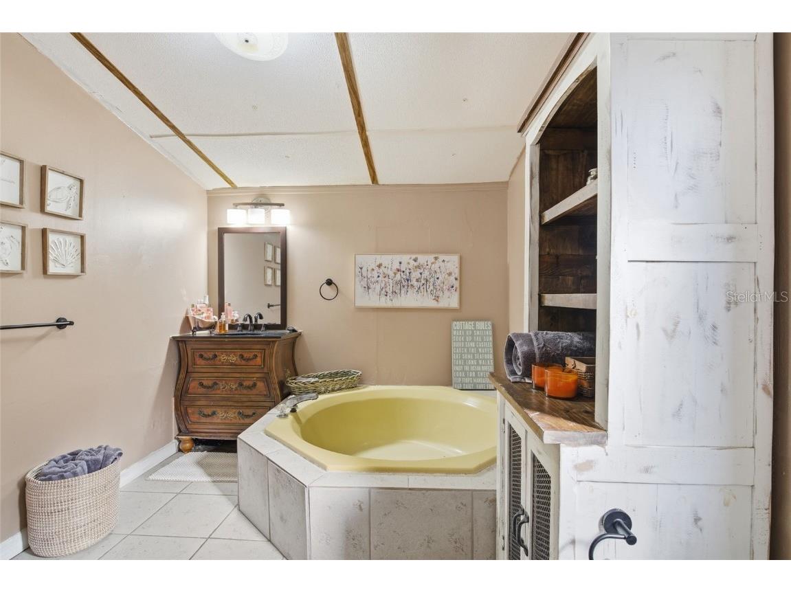 843 Cr 484 Lake Panasoffkee FL 33538 O6362168 image15