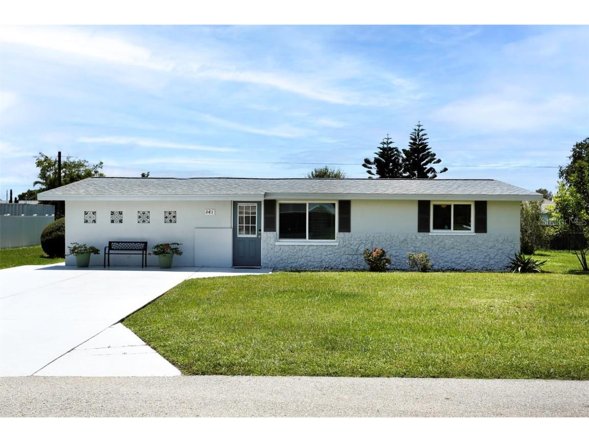 843 E 6th Street Englewood FL 34223 C7497297 image1