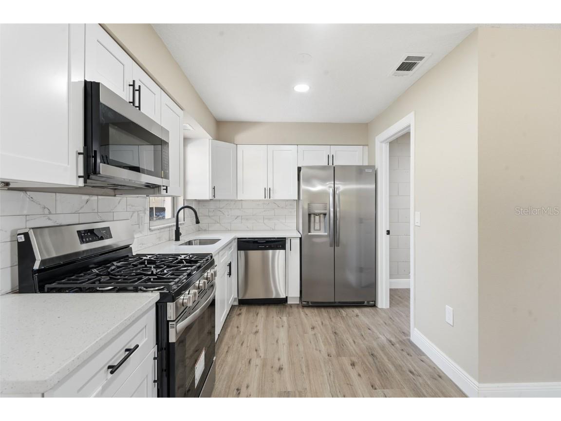 843 Forester Avenue Orlando FL 32809 O6362075 image17