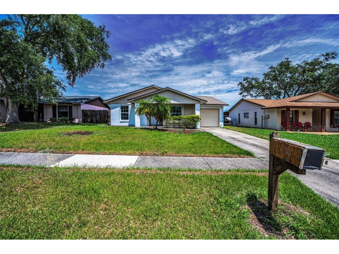 843 Greenfield Drive Palm Harbor FL 34684 TB8385851 image1
