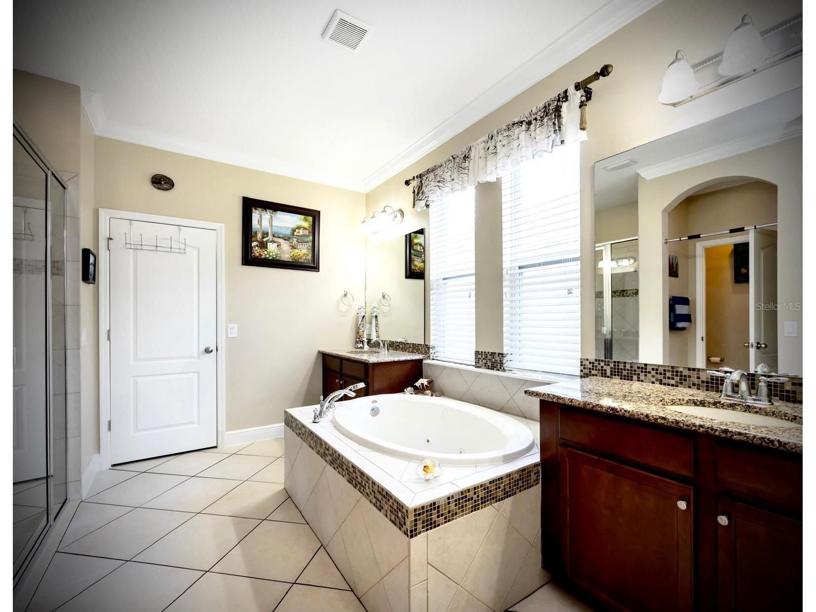 843 Molly Circle Sarasota FL 34232 A4680444 image19