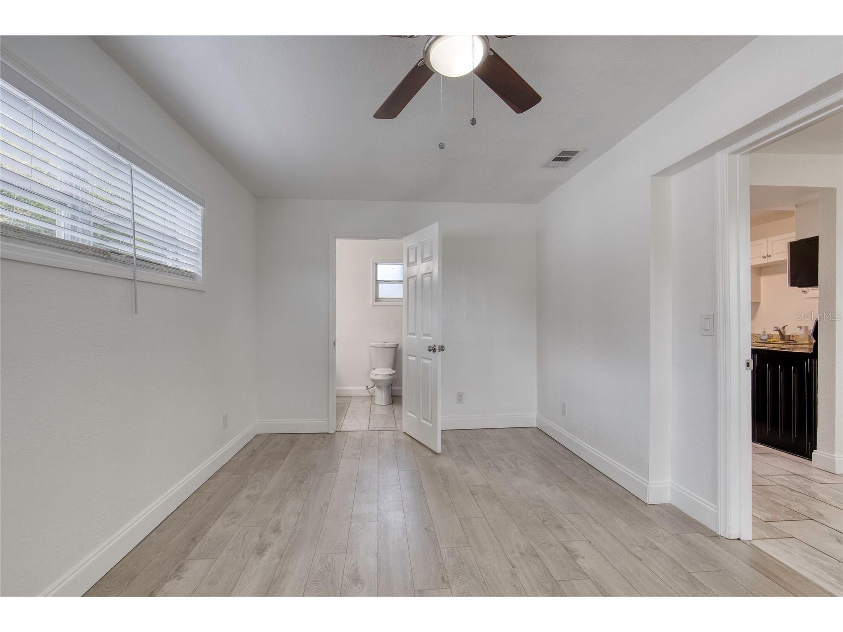 843 Niles Street Daytona Beach FL 32114 V4946782 image13