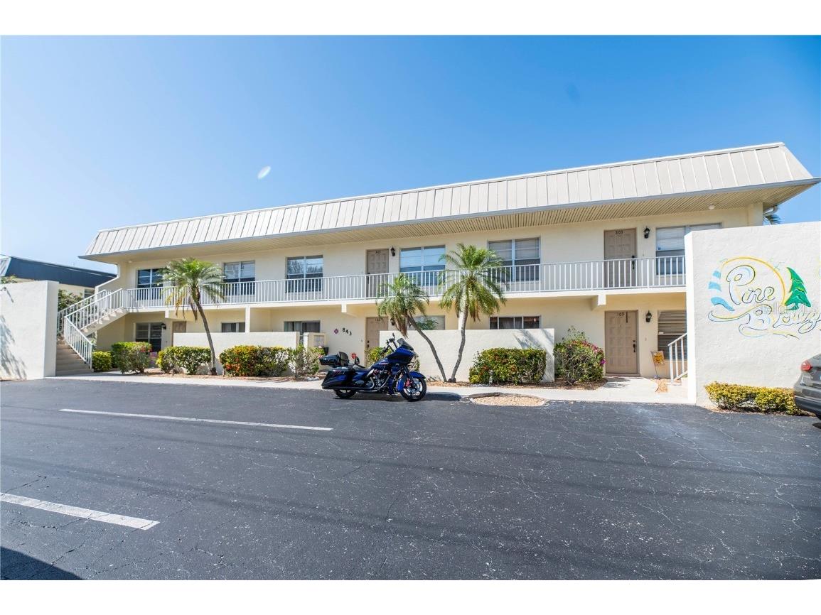 843 SE 46th Lane #6 Cape Coral FL 33904 L4928902 image1