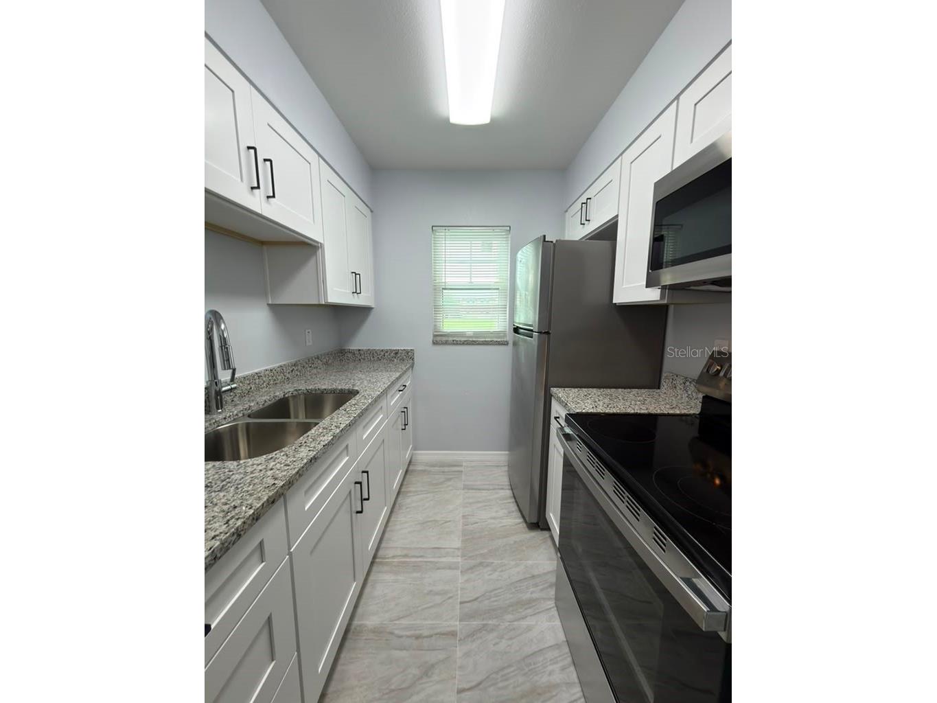843 Sky Lake Circle #B Orlando FL 32809 S5149372 image4
