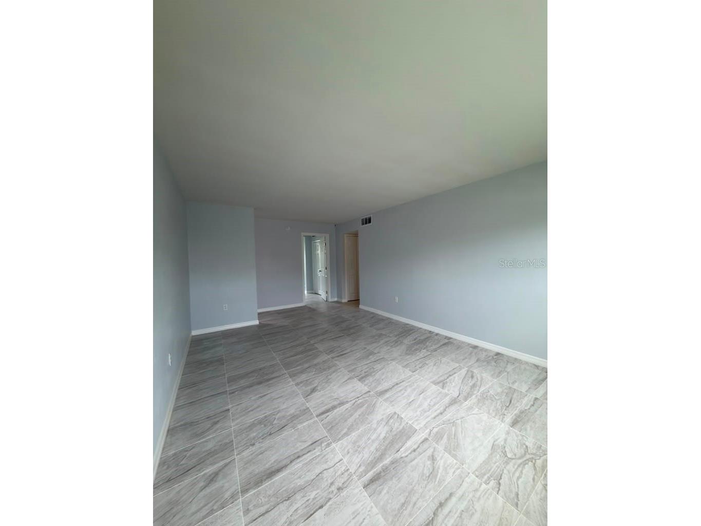 843 Sky Lake Circle #B Orlando FL 32809 S5149372 image8