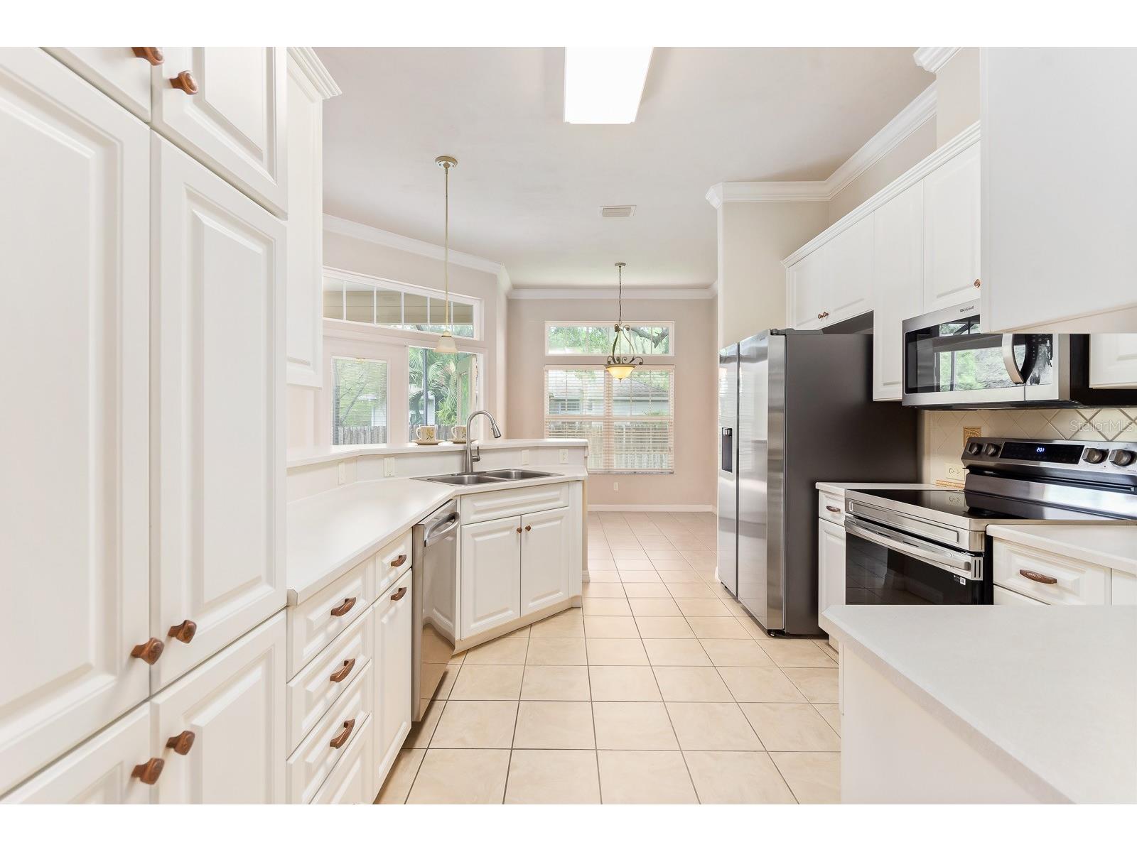 8430 SW 10th Place Gainesville FL 32607 GC539990 image10