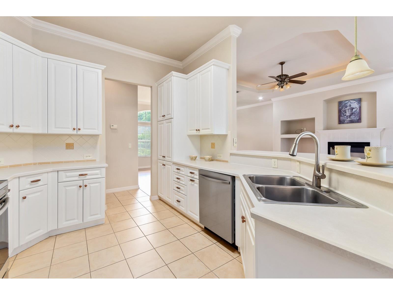 8430 SW 10th Place Gainesville FL 32607 GC539990 image12