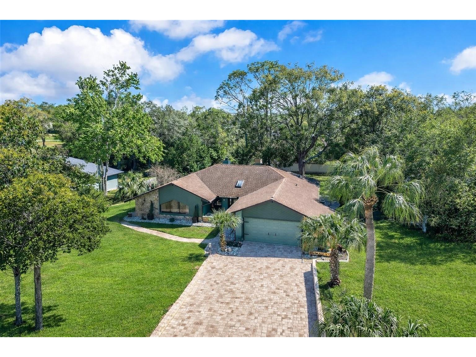 8431 Delaware Drive Weeki Wachee FL 34607 L4960263 image1