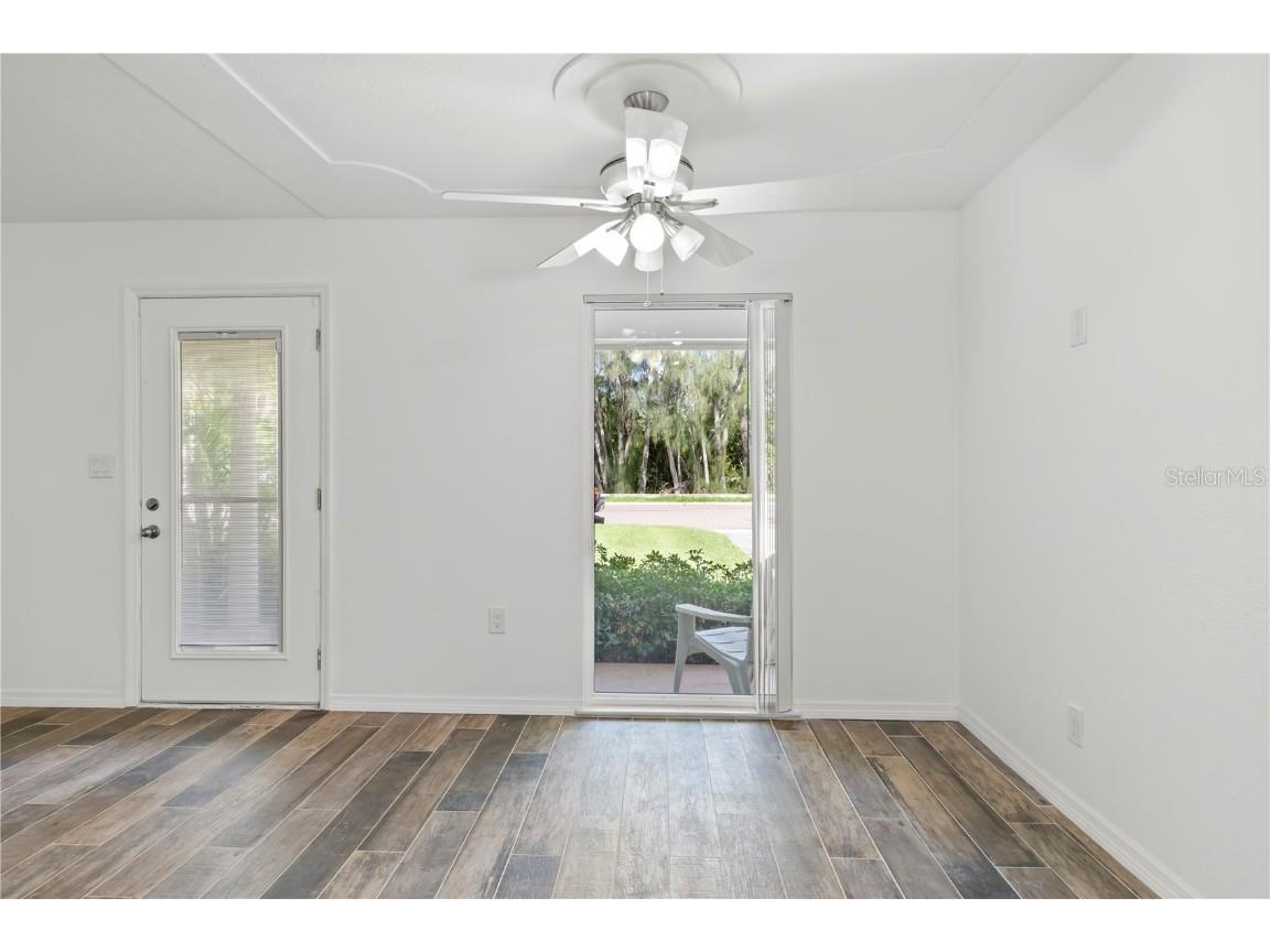 8431 Riverside Drive NE Saint Petersburg FL 33702 TB8406121 image9