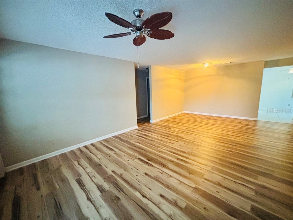 8431 SW 90th Lane #E Ocala FL 34481 OM715428 image4