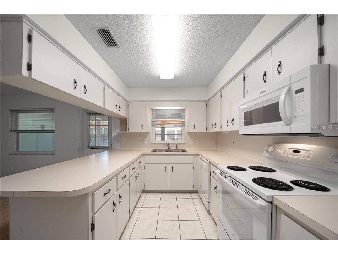 8431 SW 93rd Place #A Ocala FL 34481 OM713604 image27