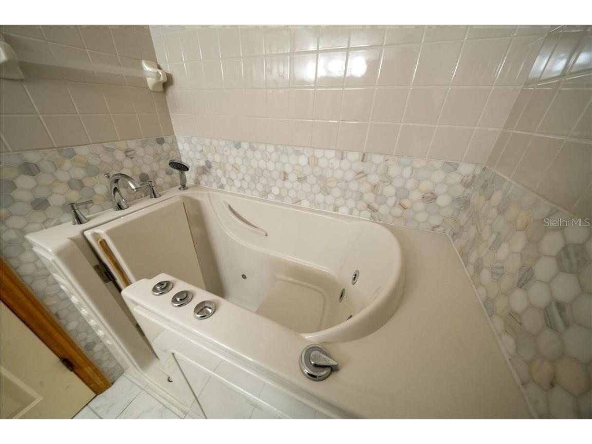 8431 SW 93rd Place #A Ocala FL 34481 OM713604 image41