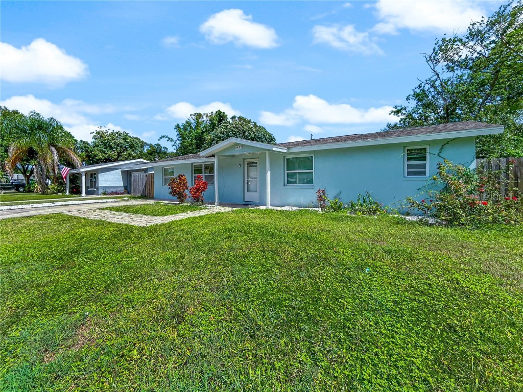 8432 Lantana Drive Seminole FL 33777 A4667270 image1