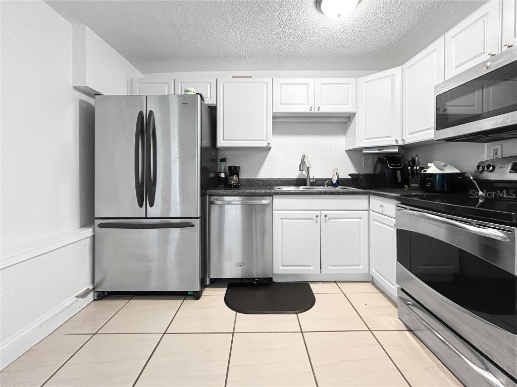 8432 Lantana Drive Seminole FL 33777 A4667270 image13