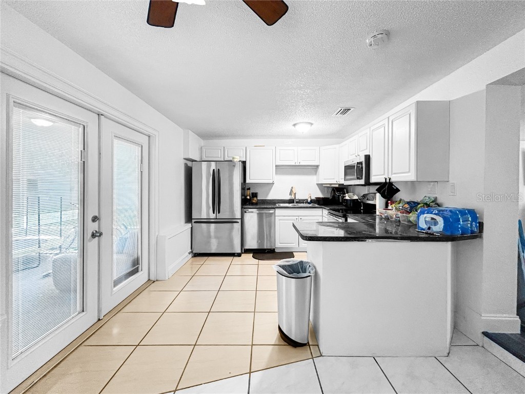 8432 Lantana Drive Seminole FL 33777 A4667270 image2