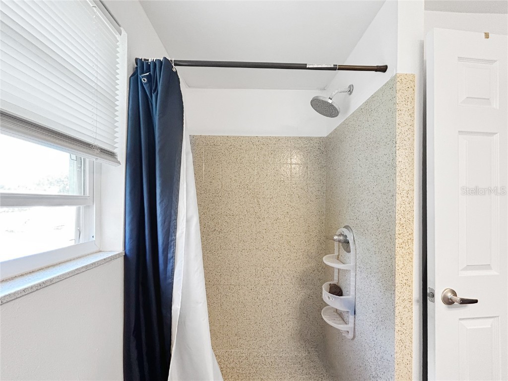 8432 Lantana Drive Seminole FL 33777 A4667270 image3