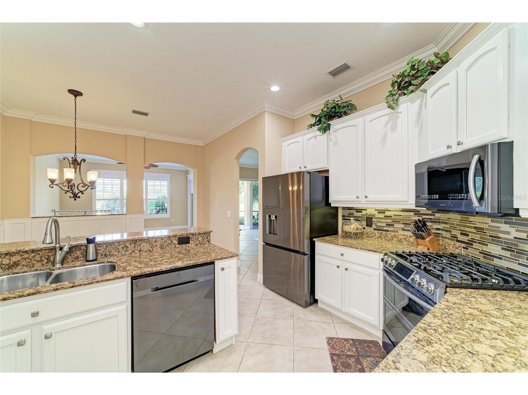 8432 Miramar Way Lakewood Ranch FL 34202 A4689902 image16