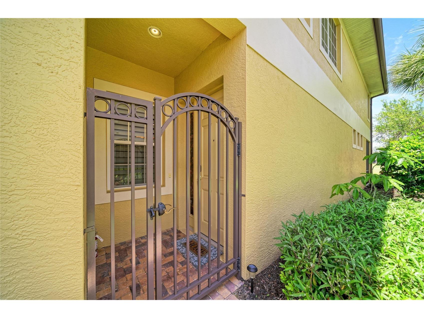 8432 Miramar Way Lakewood Ranch FL 34202 A4689902 image4