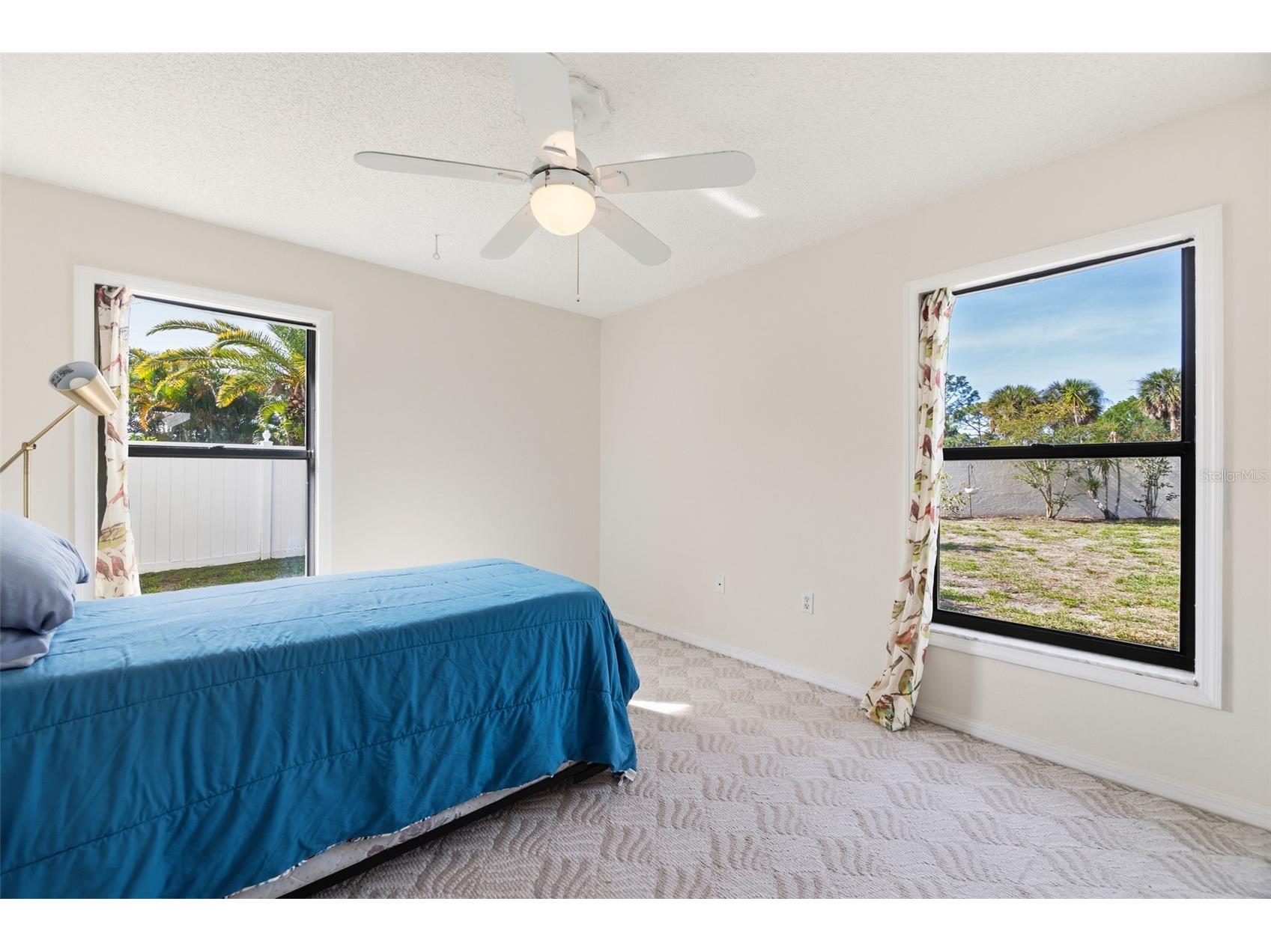 8432 Palm Lakes Court Sarasota FL 34243 A4694068 image13
