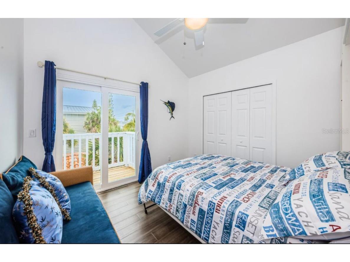 8432 W Gulf Boulevard Treasure Island FL 33706 TB8453130 image32