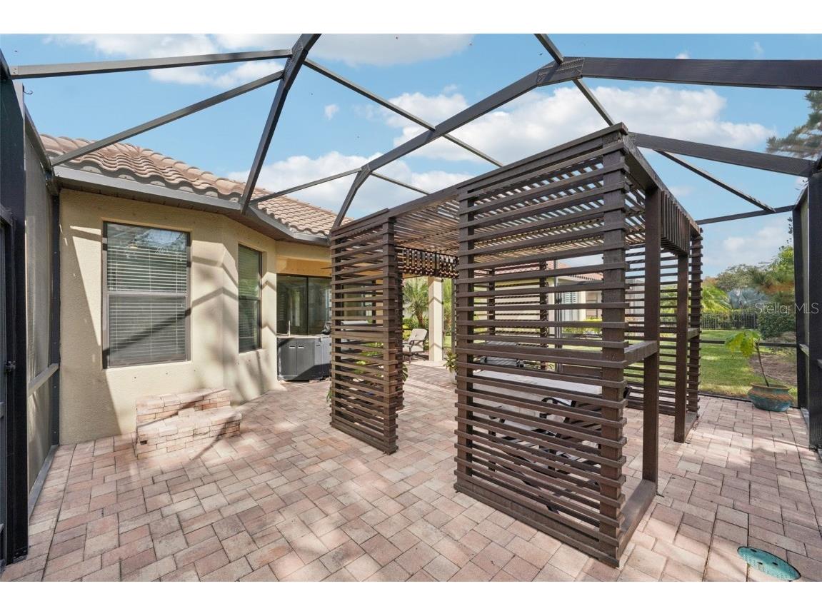 8433 Alberata Vista Drive Tampa FL 33647 TB8451671 image18