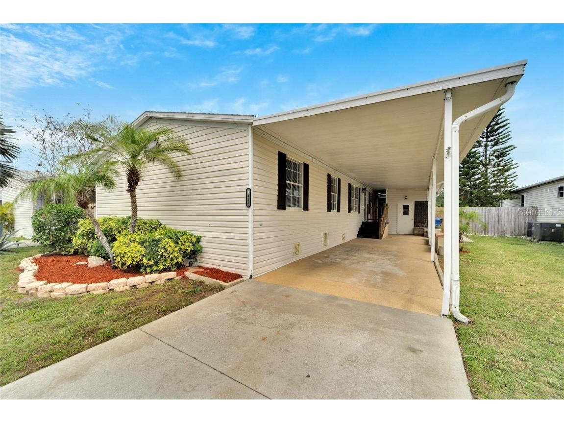 8433 Fantasia Park Way Riverview FL 33578 O6189481 image1