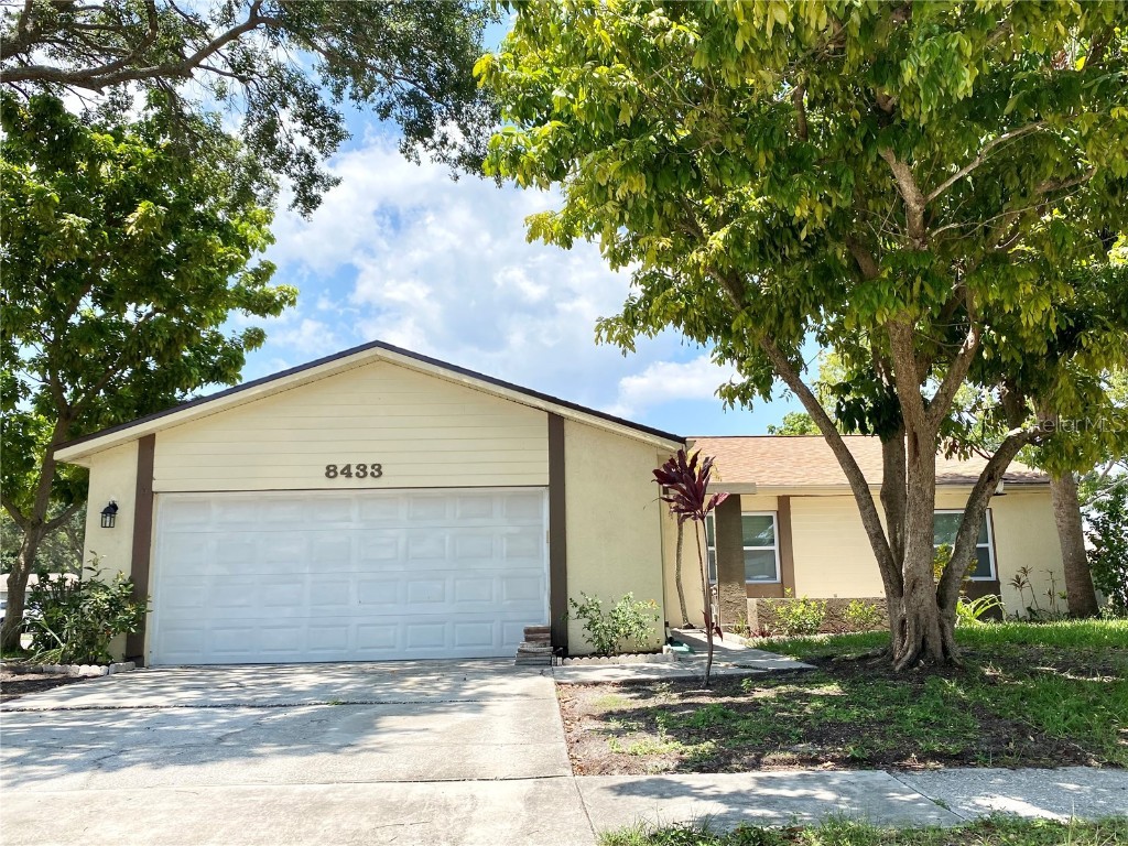 8433 Somerset Drive Largo FL 33773 T3457044 image1
