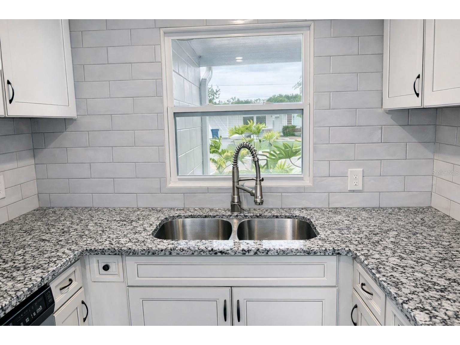 8434 77th Ave Seminole FL 33777 TB8514801 image3