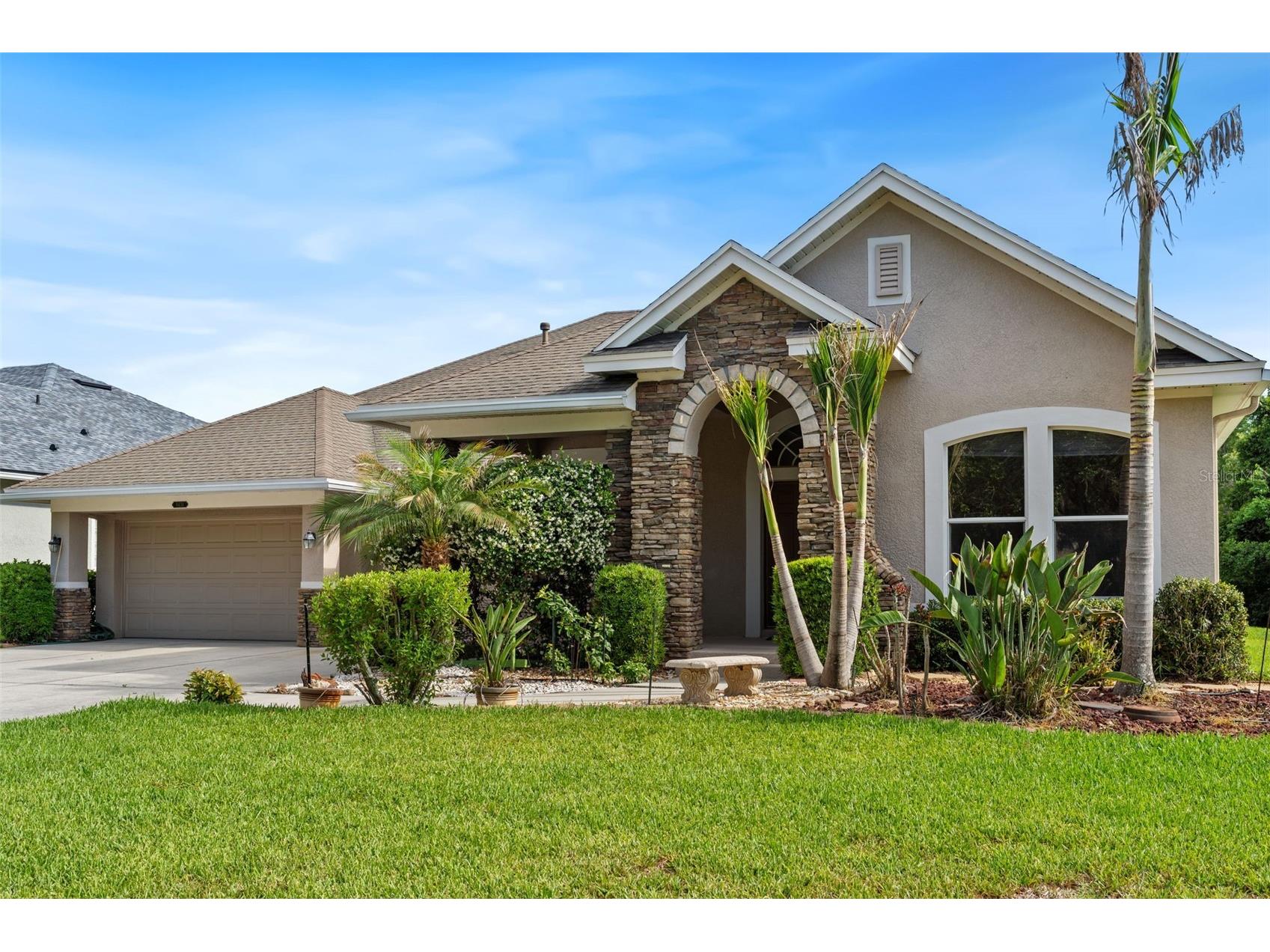 8434 Westerland Drive Land O Lakes FL 34637 - POND TB8504381 image1