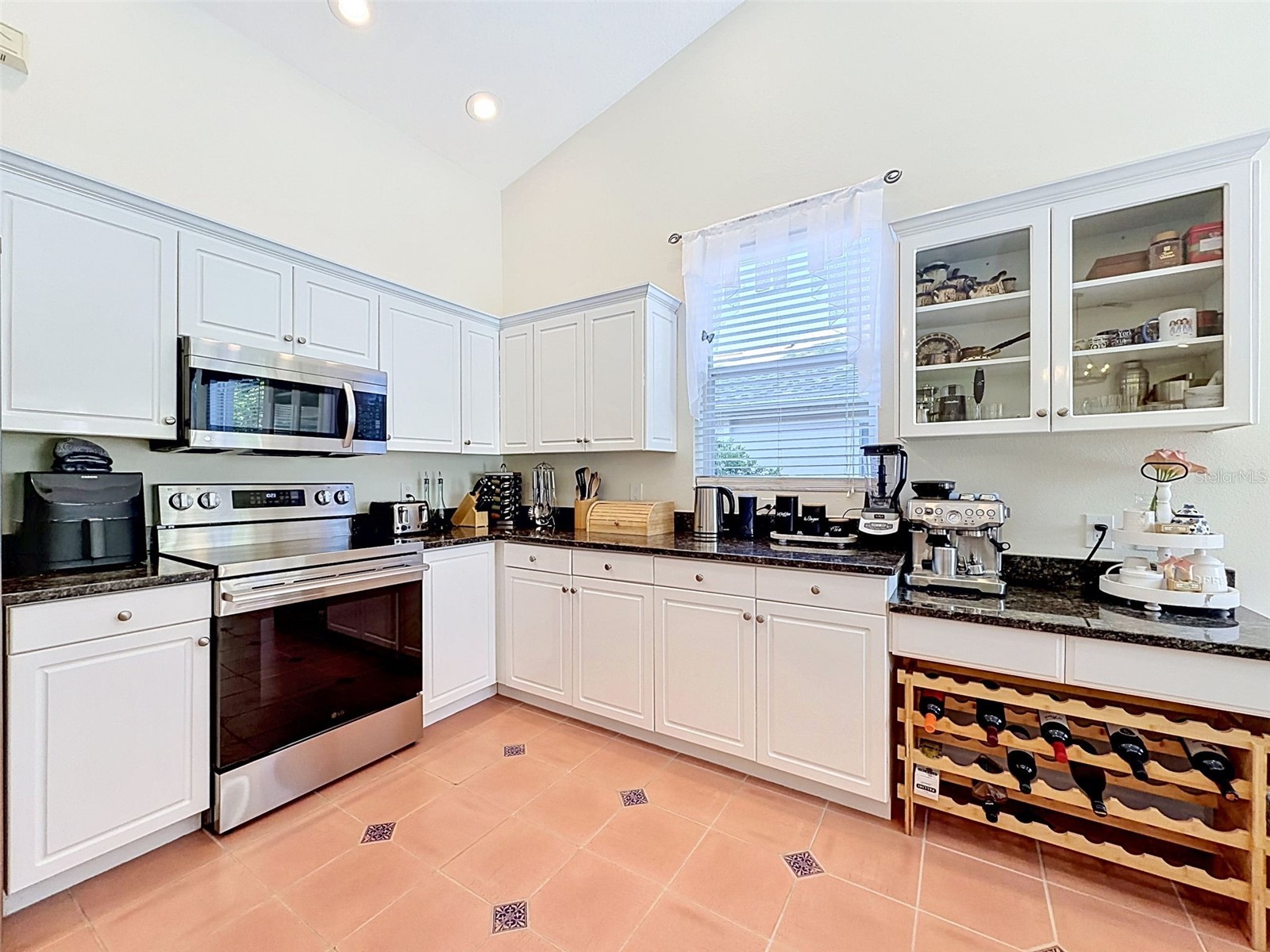 8435 Basuto Dr Trinity FL 34655 W7885353 image7